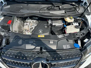 MERCEDES-BENZ V 300 d lang 4Matic Swiss Edition 9G-Tronic