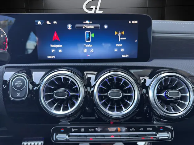MERCEDES-BENZ CLA Shooting Brake 250 4Matic 8G-DCT
