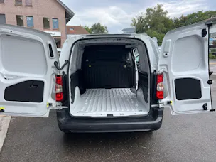 FIAT E-Doblo L1 50kWh 800kg Swiss Edition