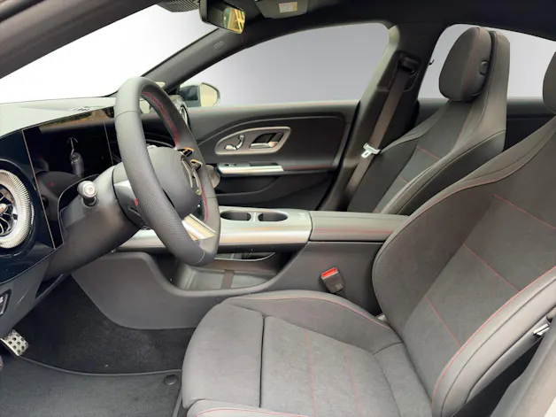 MERCEDES-BENZ CLA 220 8G-DCT 4Matic