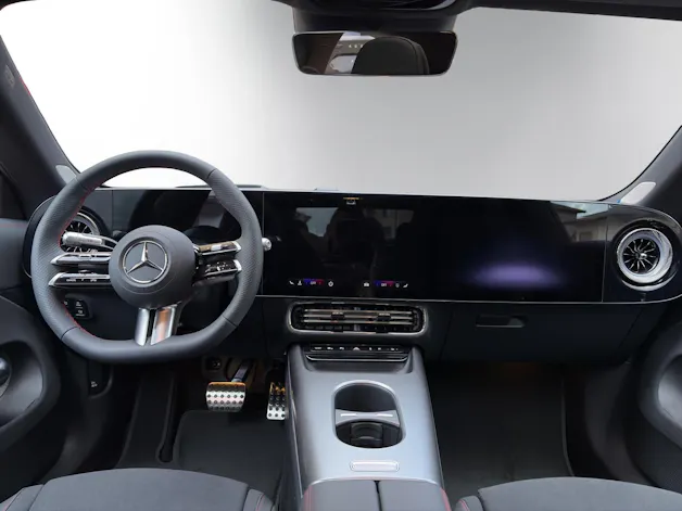 MERCEDES-BENZ CLA 220 8G-DCT 4Matic