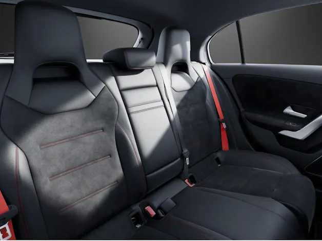 MERCEDES-BENZ A AMG 35 4Matic 8G-DCT
