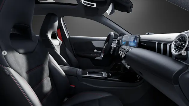 MERCEDES-BENZ A AMG 35 4Matic 8G-DCT