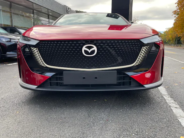 MAZDA 6e 258 69kWh Takumi