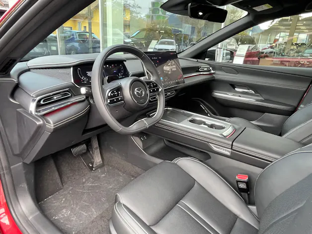 MAZDA 6e 258 69kWh Takumi