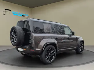 Land Rover Defender 110 635 V8 4.4 Octa AT8