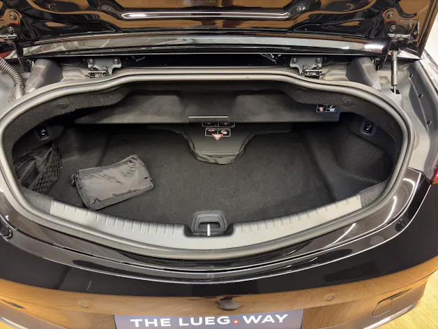 MERCEDES-BENZ CLE 200 4M - Cabrio - AMG / DISTRONIC / Rückfahrkamera / AHK / Soundsystem
