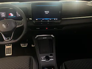 VW T-Roc 1.5 eTSI mHEV R-Line DSG