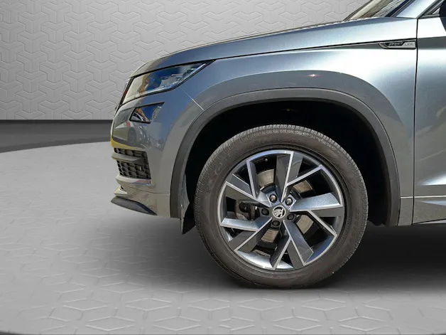 SKODA Kodiaq 2.0 TDI CR Sport Line 4x4 DSG