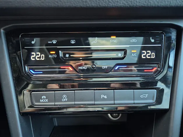 VW Touran 2.0 TDI BlueMotion Technology Highline DSG