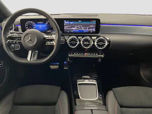 MERCEDES-BENZ A 250 e EQ Star AMG Line