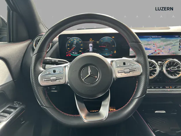 MERCEDES-BENZ EQA 350 AMG Line 4Matic