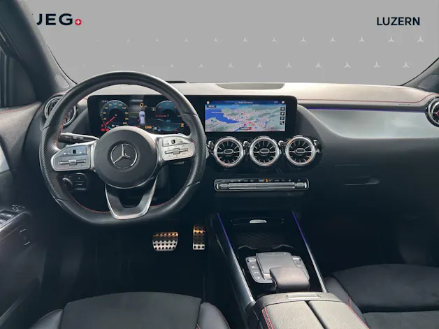 MERCEDES-BENZ EQA 350 AMG Line 4Matic