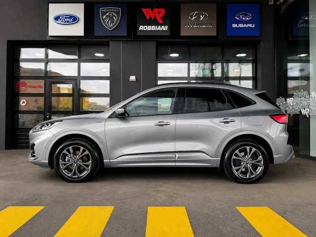 FORD Kuga 2.5 FHEV ST-Line X 4WD