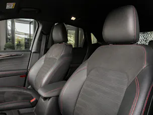 FORD Kuga 2.5 FHEV ST-Line X 4WD