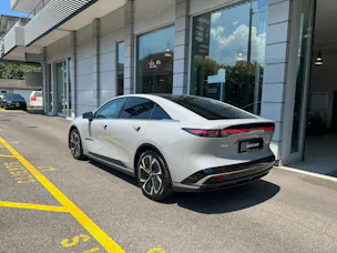MAZDA 6e 258 69kWh Takumi