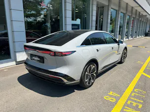 MAZDA 6e 258 69kWh Takumi