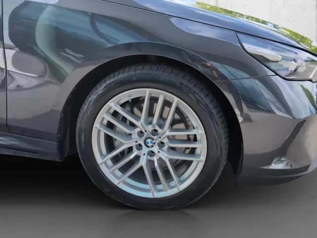 BMW i5 xDrive40