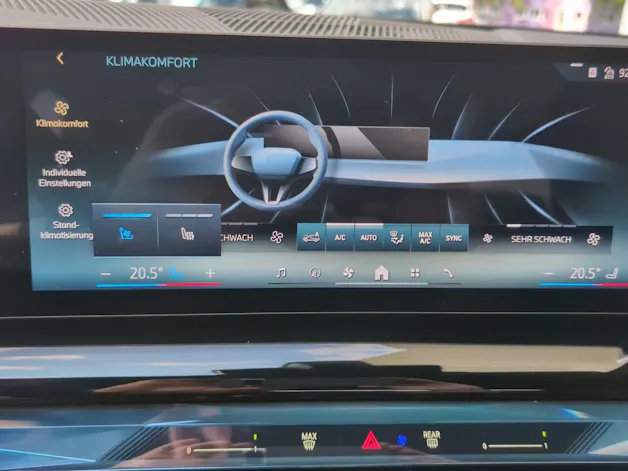 BMW i5 xDrive40