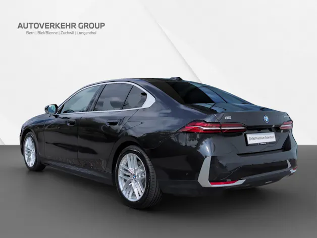 BMW i5 xDrive40