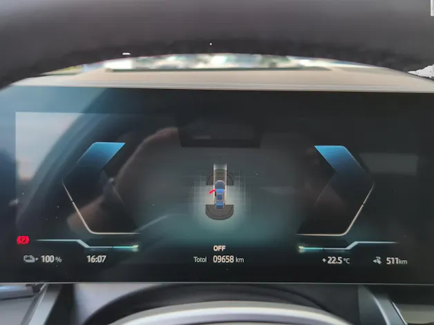 BMW i5 xDrive40