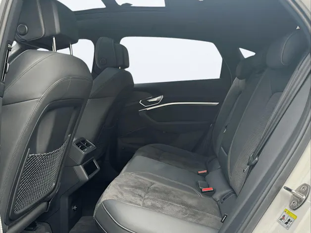 AUDI e-tron 55 Sportback Advanced quattro