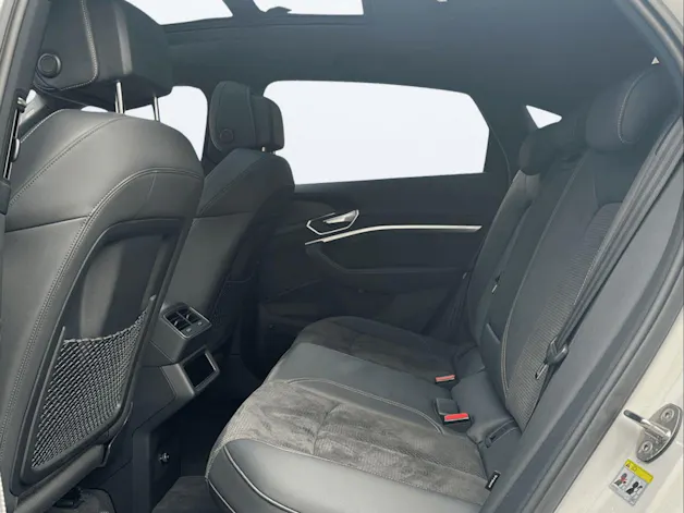AUDI e-tron 55 Sportback Advanced quattro
