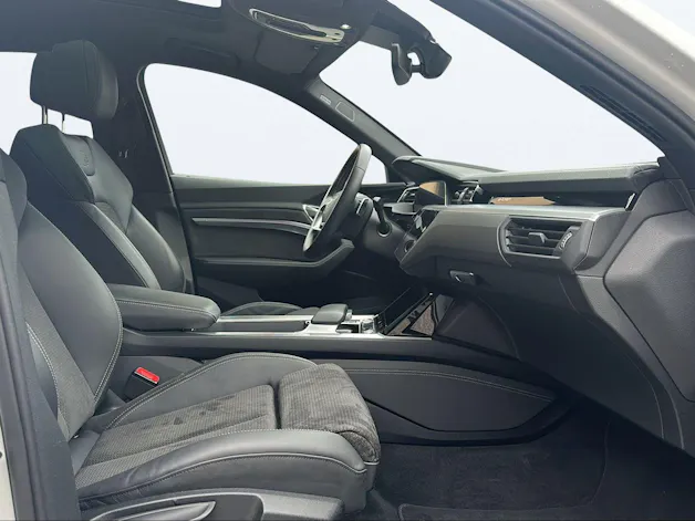 AUDI e-tron 55 Sportback Advanced quattro