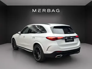 MERCEDES-BENZ GLC 300 e 4MATIC with EQ-Star Hybrid