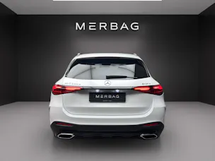 MERCEDES-BENZ GLC 300 e 4MATIC with EQ-Star Hybrid