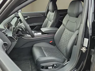 AUDI A8 60 TFSI e quattro tiptronic