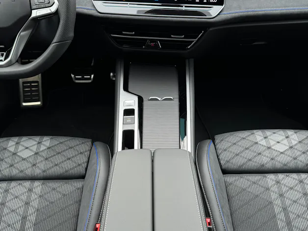 VW Passat Variant 1.5 TSI evo2 Plug-In- Hybrid R-Line DSG