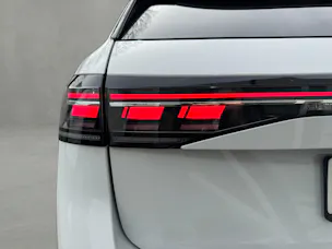 VW Passat Variant 1.5 TSI evo2 Plug-In- Hybrid R-Line DSG