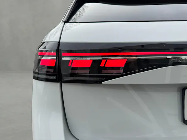 VW Passat Variant 1.5 TSI evo2 Plug-In- Hybrid R-Line DSG