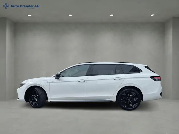 VW Passat Variant 1.5 TSI evo2 Plug-In- Hybrid R-Line DSG