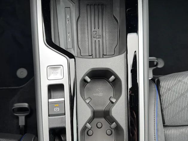 VW Passat Variant 1.5 TSI evo2 Plug-In- Hybrid R-Line DSG