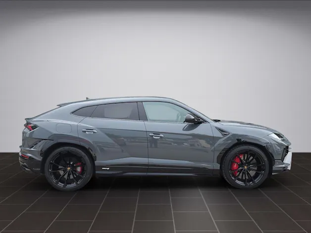 Lamborghini Urus S