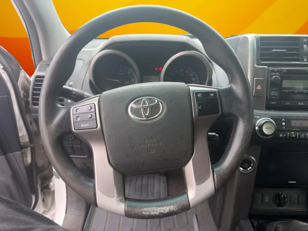 Toyota Land Cruiser 3.0 TD Linea Sol
