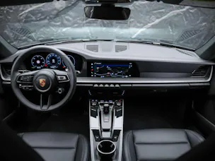 PORSCHE 911 Coupé 3.0 Carrera PDK *SOFORT VERFÜGBAR*Werksgarantie*Matrix LED*