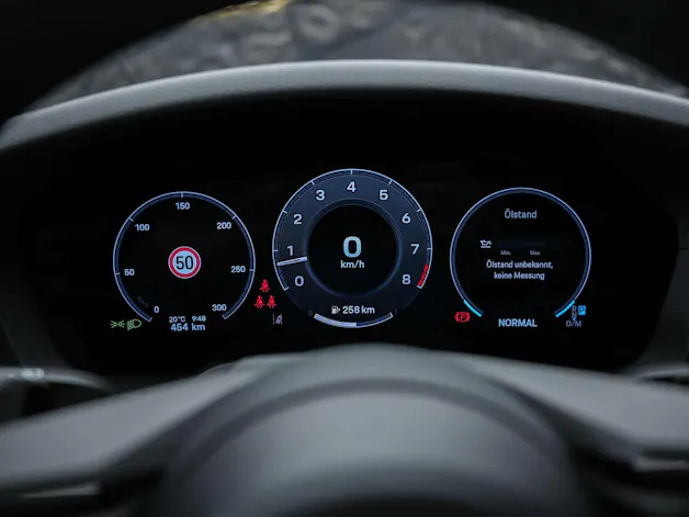 PORSCHE 911 Coupé 3.0 Carrera PDK *Bose Surround*Matrix LED*Lenkradheizung*