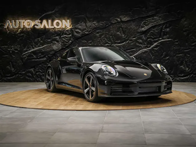 PORSCHE 911 Coupé 3.0 Carrera PDK *Bose Surround*Matrix LED*Lenkradheizung*