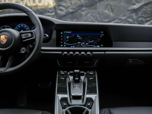 PORSCHE 911 Coupé 3.0 Carrera PDK *Bose Surround*Matrix LED*Lenkradheizung*