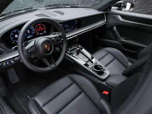 PORSCHE 911 Coupé 3.0 Carrera PDK *SOFORT VERFÜGBAR*Werksgarantie*Matrix LED*