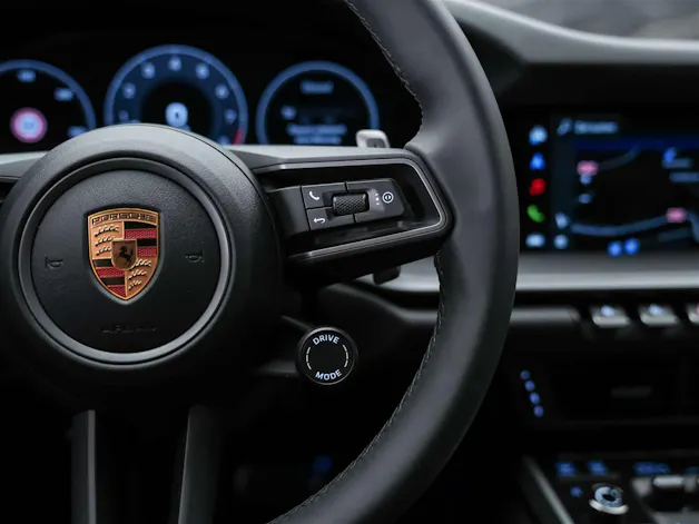 PORSCHE 911 Coupé 3.0 Carrera PDK *Bose Surround*Matrix LED*Lenkradheizung*