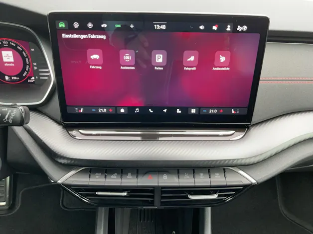 SKODA Octavia Combi 2.0 TSI DSG RS