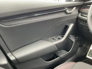 SKODA Octavia Combi 2.0 TSI DSG RS