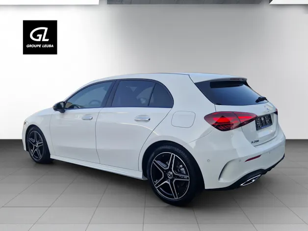 MERCEDES-BENZ A 200 Night Star 7G-DCT