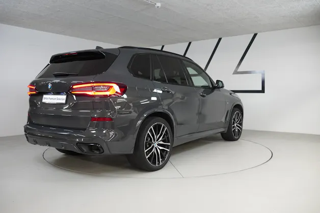 BMW X5 xDrive 48V 40d M Sport Steptronic