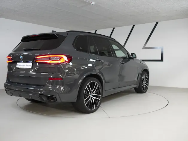 BMW X5 xDrive 48V 40d M Sport Steptronic