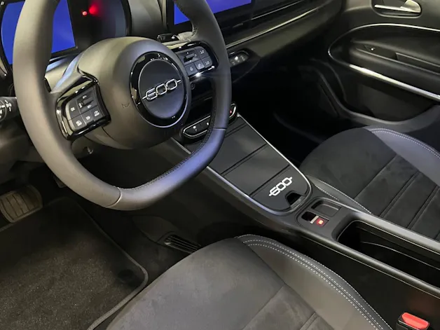 FIAT 1.2 Hybrid Turbo Sport